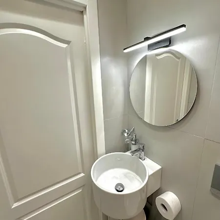 Guest house Al Castello 1 *
